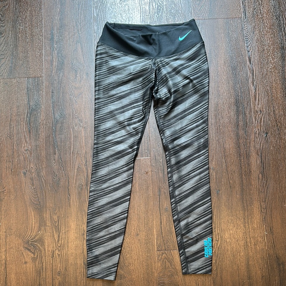 Nike Women's Black and Gray Carolina Panthers Striped Leggings - Picture 1 of 4